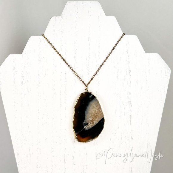 Vintage Jewelry - Vintage Thick Raw Marble Stone Pendant Chain Necklace